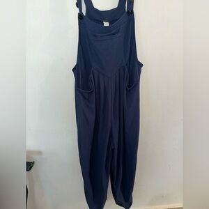 NWOT!! Halara tall Navy Blue Women's Jumpsuit size large tall
